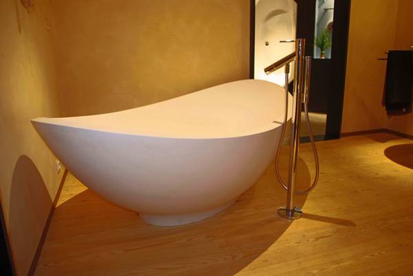 Lavasca Mini Badewanne freistehend wei�, Cristalplant, art. LAVA MINI, mit �berlauf und Ablauf Up & down chrom