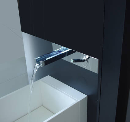 Gessi Rettangolo Colour Wand-Waschtischmischer chrom, Auslaufl�nge 185 mm mit LED Beleuchtung, Farblicht das sich der Temperatur des Wasser anpasst, ohne Stromanschluss, art. 30992.031, Sanikal B�derausstellung in Brixen