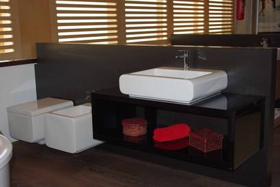 Simas Oh! WC, Bidet wandh�ngend und Waschtisch, Rabatte bis zu 50%, Preise auf Anfrage