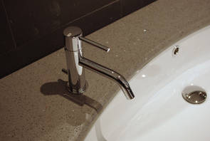 Gessi Small Waschtischmischer chrom, art. 24101.031 ausgestellt in der Sanikal B�derausstellung Brixen