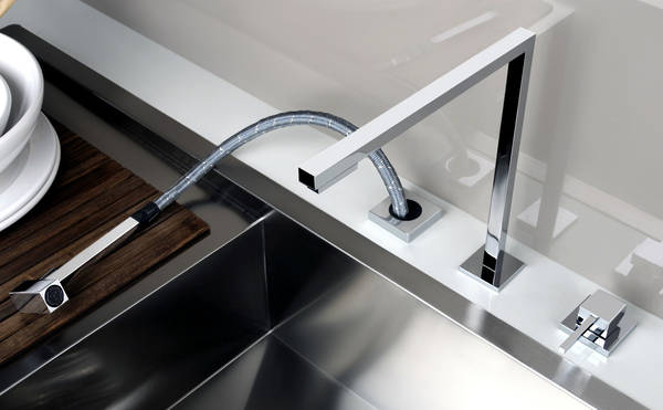 Gessi Minimo 3 Loch Sp�ltischmischer in chrom mit Mischhebel und hohem Auslauf, welcher 170� drehbar ist, mit getrennter, ausziehbarer Handbrause, art. 17040.031, auch in Edelstahl geb�rstet Finox erh�ltlich