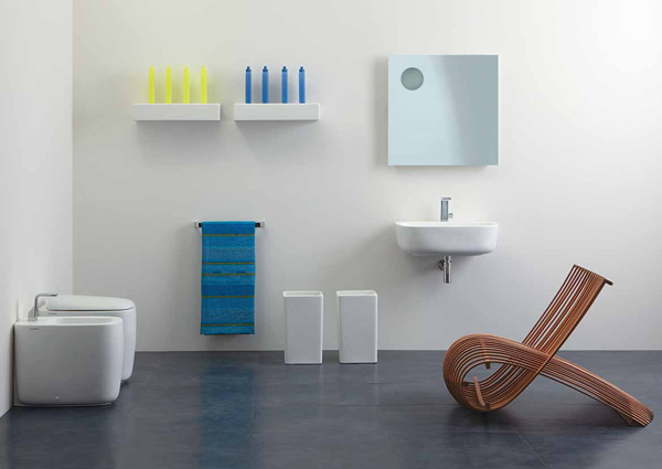 Flaminia Mono Waschtisch, als Aufsatzwaschtisch oder wandh�ngend verwendbar, art. MN64L, 64 cm breit, zusammen mit dem Mono WC bodenstehend, art. MN117, und Bidet bodenstehend, art. MN217 in Farbe milky white / latte - diese Farbe ist hervorragen mit Corian kombinierbar